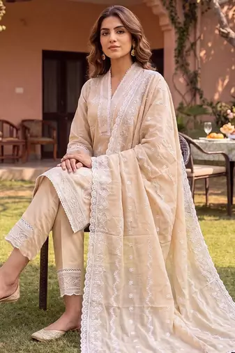 women ethnic motifs embroidered regular thread work cotton kurta with trousers & with dupatta
