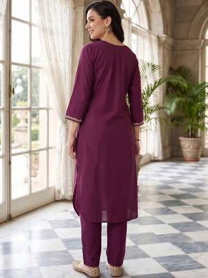 women ethnic motifs embroidered regular thread work kurta with trousers & with dupatta 5