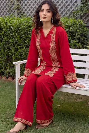 women ethnic motifs embroidered regular thread work kurta with palazzos