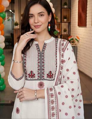 women ethnic motifs embroidered regular thread work cotton kurta with trousers & with dupatta 5