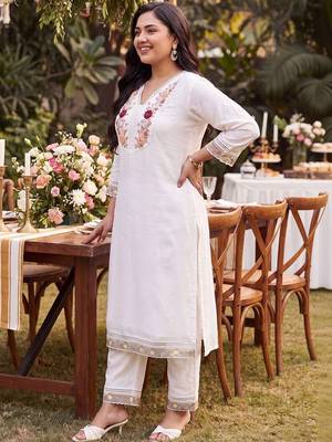 women floral embroidered regular thread work kurta with trousers & with dupatta 4
