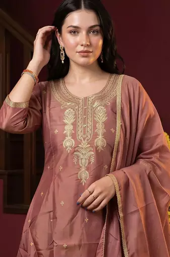 women ethnic motifs embroidered regular kurta with trousers & with dupatta