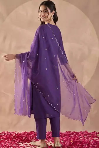 women ethnic motifs embroidered regular thread work kurta with trousers & with dupatta
