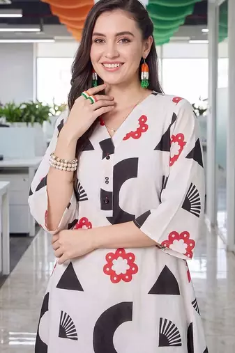 women printed regular cotton kurta with palazzos