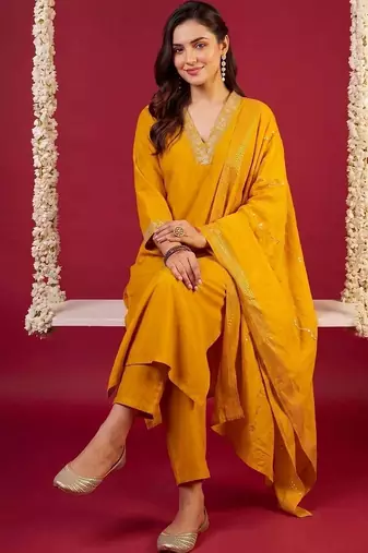 women regular gotta patti kurta with trousers & with dupatta