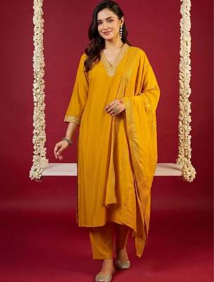 women regular gotta patti kurta with trousers & with dupatta 5