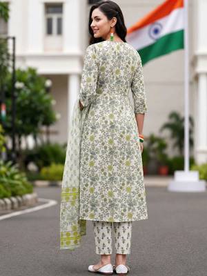 women floral printed empire cotton kurta with trousers & with dupatta 5
