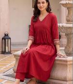 women ethnic motifs empire thread work liva kurta with trousers