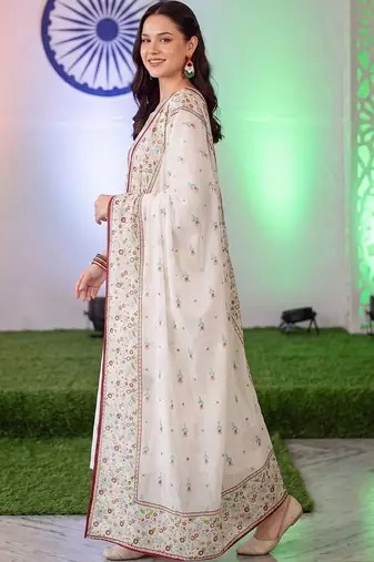 women ethnic motifs embroidered regular thread work cotton kurta with trousers & with dupatta