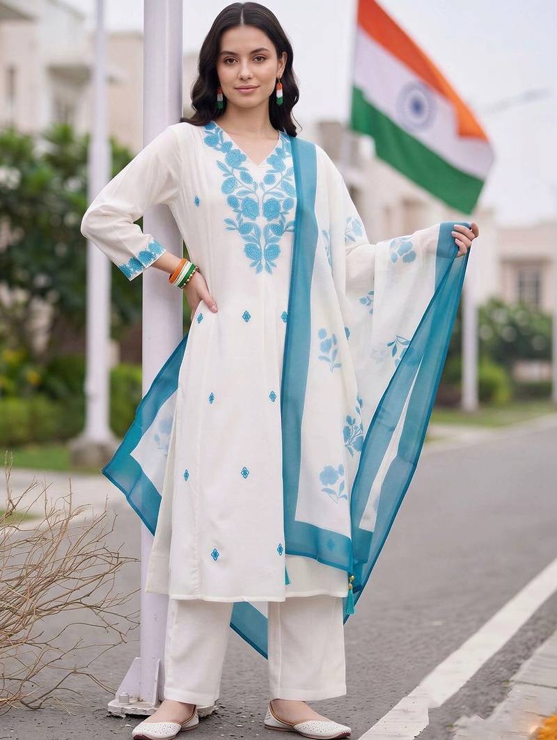 women floral embroidered regular thread work kurta with trousers & with dupatta