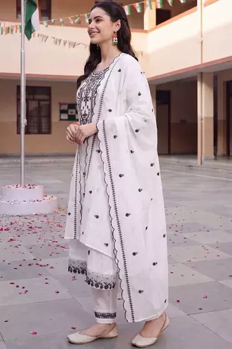 women ethnic motifs embroidered regular thread work cotton kurta with trousers & with dupatta