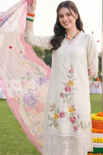 women floral embroidered regular thread work kurta with trousers & with dupatta