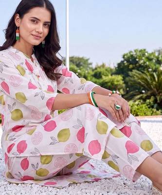 women printed regular cotton kurta with palazzos 2
