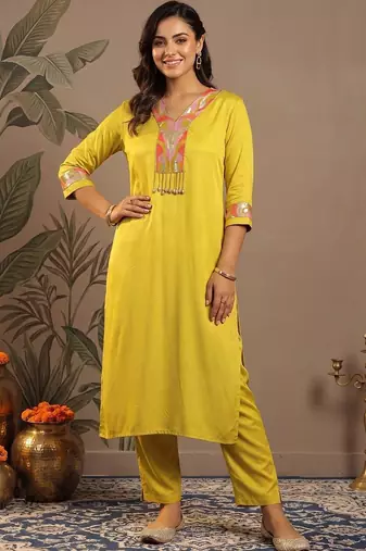 women ethnic motifs embroidered regular sequinned kurta with trousers