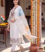women floral embroidered regular thread work liva kurta with trousers & with dupatta