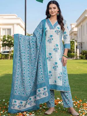 women floral printed regular cotton kurta with trousers & with dupatta 4