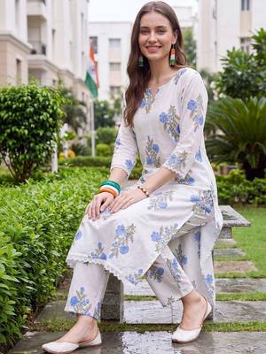 women floral printed regular cotton kurta with trousers 2