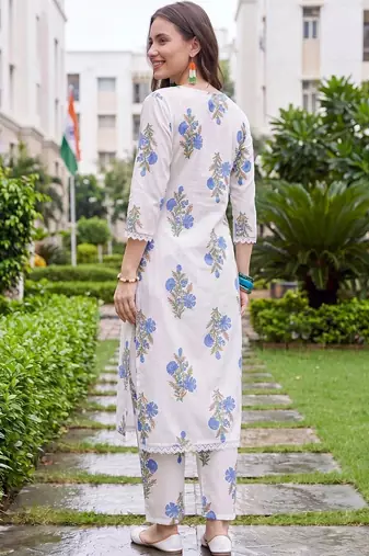 women floral printed regular cotton kurta with trousers