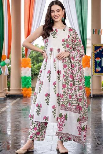 women floral printed regular cotton kurta with trousers & with dupatta
