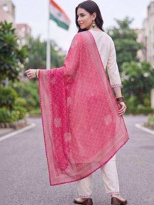 women ethnic motifs embroidered regular thread work cotton kurta with trousers & with dupatta 4