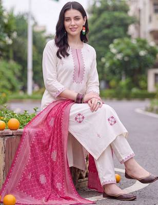 women ethnic motifs embroidered regular thread work cotton kurta with trousers & with dupatta 5