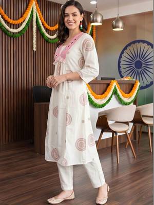 women ethnic motifs printed empire mirror work cotton kurta with trousers 3