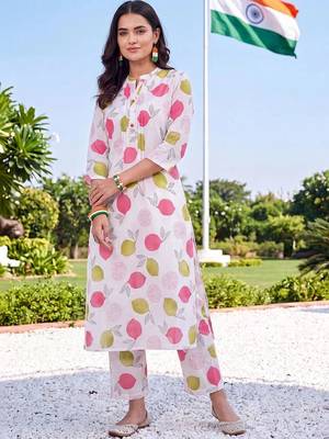 women printed regular cotton kurta with trousers 1