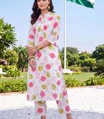 women printed regular cotton kurta with trousers