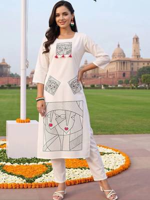 women printed regular cotton kurta with trousers 1