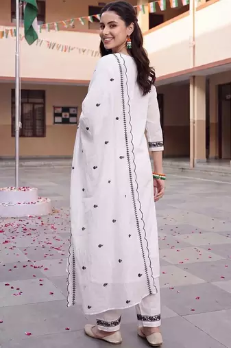 women ethnic motifs embroidered regular thread work cotton kurta with trousers & with dupatta