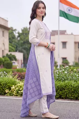 women ethnic motifs embroidered regular thread work cotton kurta with trousers & with dupatta