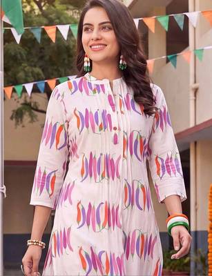 women printed regular cotton kurta with trousers 2