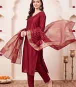 women regular kurta with trousers & with dupatta