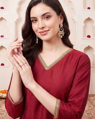 women regular kurta with trousers & with dupatta 2