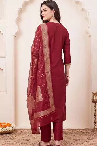 women regular kurta with trousers & with dupatta