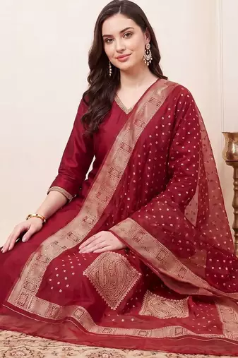 women regular kurta with trousers & with dupatta