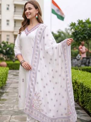 women ethnic motifs embroidered regular thread work cotton kurta with trousers & with dupatta 3