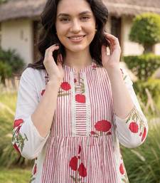 women floral printed regular cotton kurta with trousers