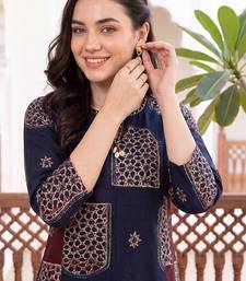women ethnic motifs printed regular cotton kurta with trousers