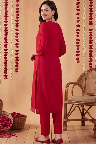 women ethnic motifs embroidered regular thread work kurta with trousers