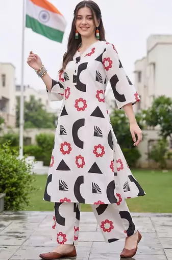 women printed regular cotton kurta with palazzos