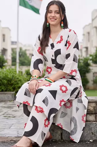 women printed regular cotton kurta with palazzos