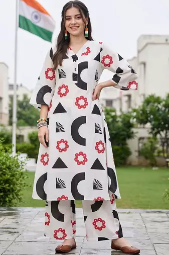 women printed regular cotton kurta with palazzos