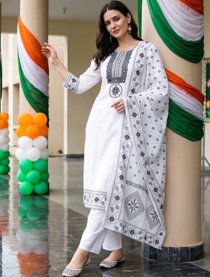 women ethnic motifs embroidered regular mirror work cotton kurta with trousers & with dupatta 1
