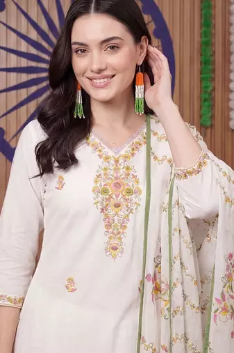 women floral embroidered regular thread work cotton kurta with trousers & with dupatta