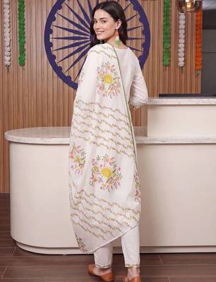 women floral embroidered regular thread work cotton kurta with trousers & with dupatta 4