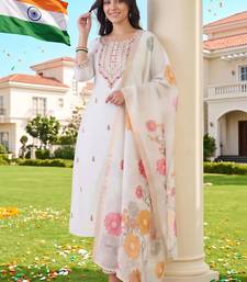women ethnic motifs embroidered regular thread work kurta with trousers & dupatta