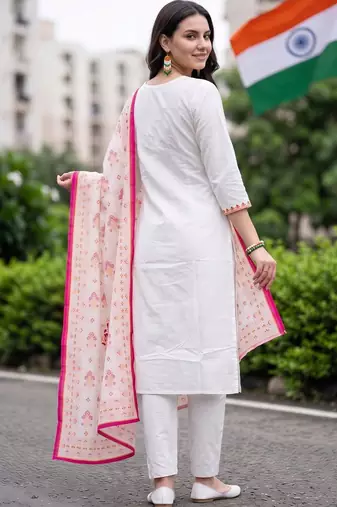 women ethnic motifs embroidered regular thread work cotton kurta with trousers & with dupatta