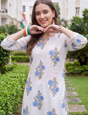 women floral printed regular cotton kurta with trousers 2