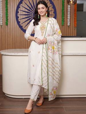 women floral embroidered regular thread work cotton kurta with trousers & with dupatta 1